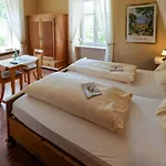 Alte Buergermeisterei Hotel *
