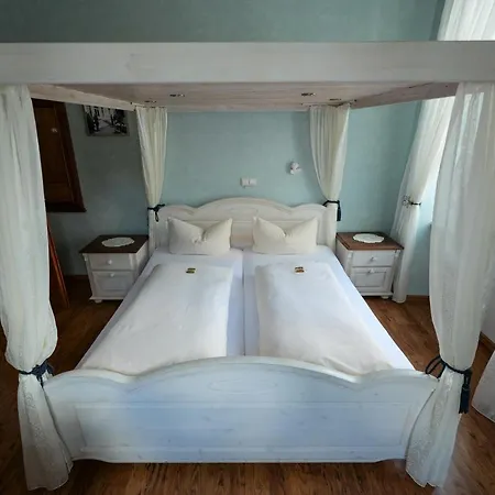 Alte Buergermeisterei Hotell