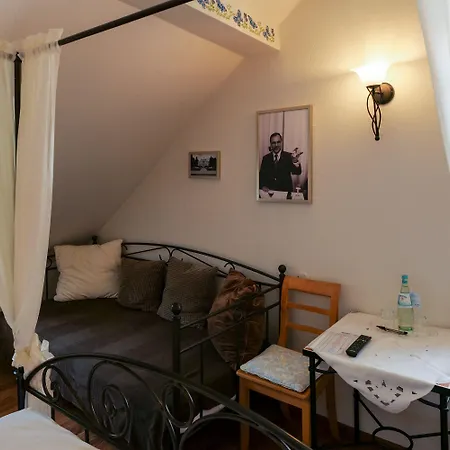 Alte Buergermeisterei Hotell *