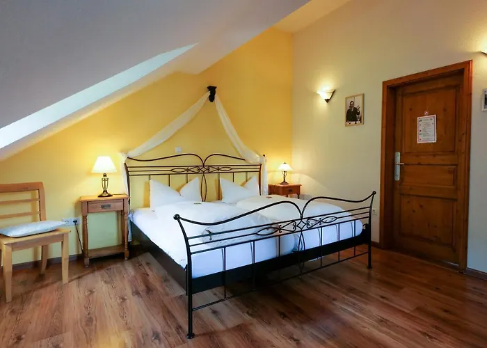 Alte Buergermeisterei Hotel *