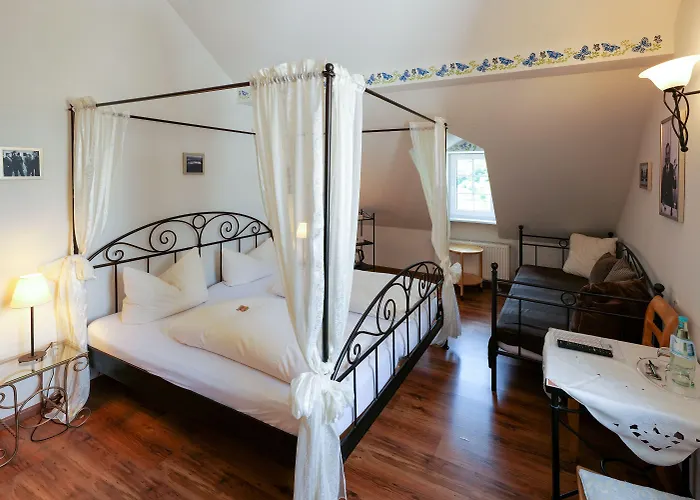 Alte Buergermeisterei * Bremm