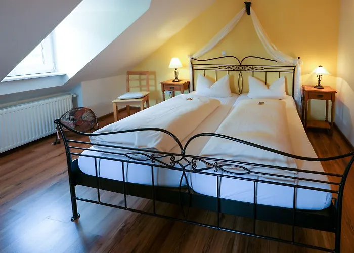 Hotel Alte Buergermeisterei Bremm